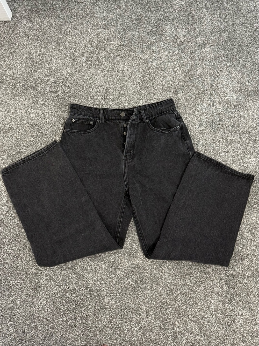 Jeans - Picture 2 of 5